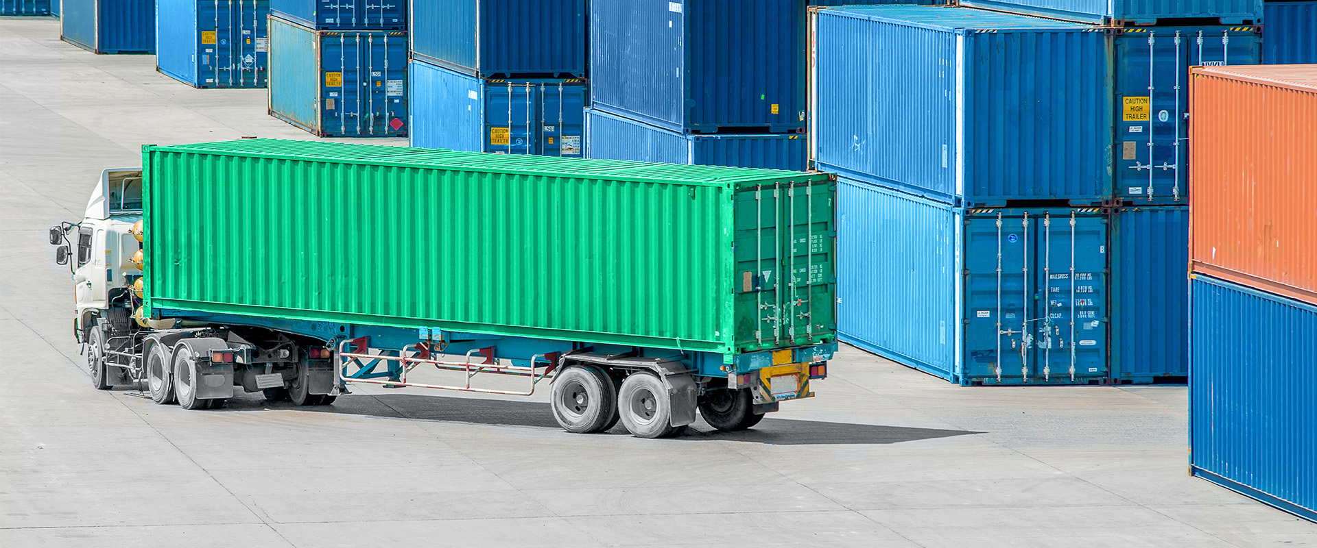 Drayage services are a crucial part of intermodal shipping. We answer some of the most common questions about drayage and how it impacts shipping operations.
